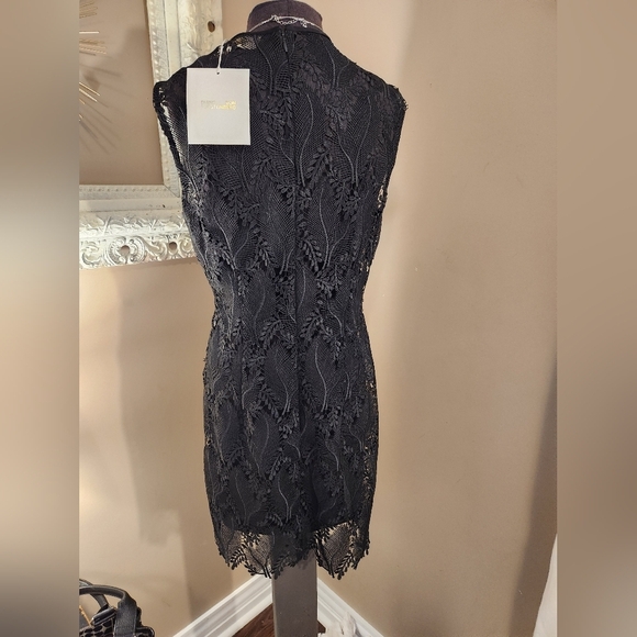 NWT Diane Von Furstenberg Black Dress Size 4 - Picture 6 of 9